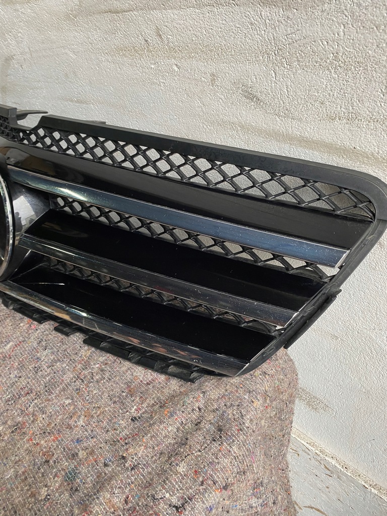 фото №7, Mercedes-benz оригинальный номер a2518880060 решётка радиатора решётка радиатора