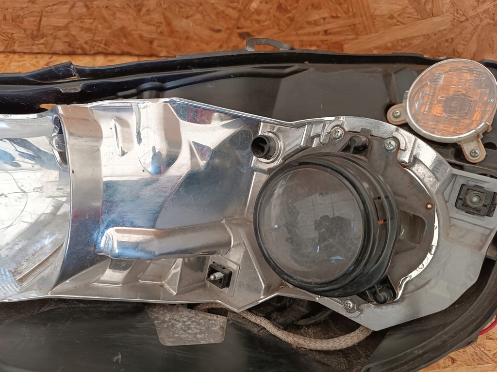 фото №8, Корпус лампы левый перед линза eu ксенон subaru legacy v lift outback