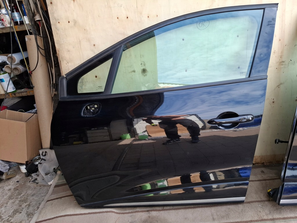 фото №1, Двері праве перед renault clio iv 14 чорні tegne