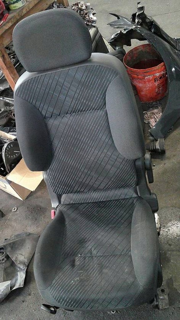 фото №1, Peugeot partner ii berlingo сидіння 2+1 обшивки eu