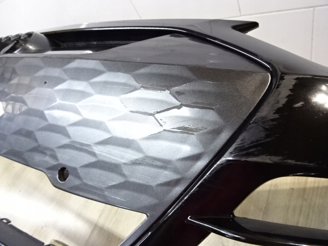 фото №12, Audi gt rs e-tron 4j3 бампер перед оригинал a088