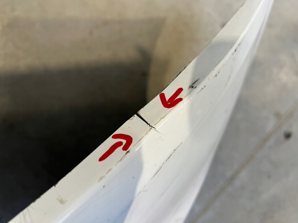 Бампер передний ford courier Киев