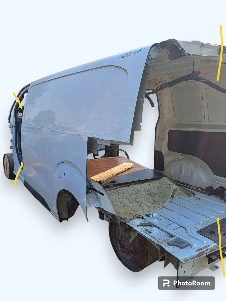 фото №1, Toyota proace ii verso четверть левый задняя левая задняя ewpa обшивка