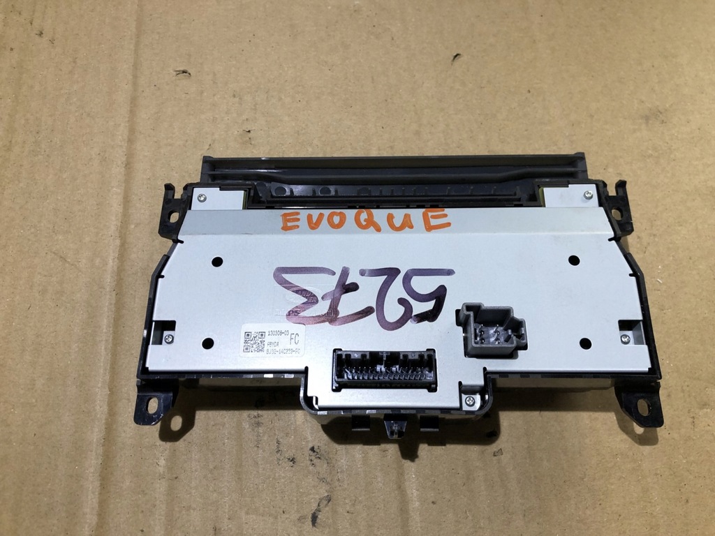 фото №3, Панель обдув кондиціонера радіо range evoque l538