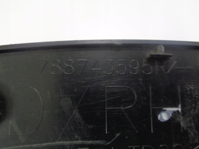 фото №10, Renault kadjar молдинг крила права задня задня