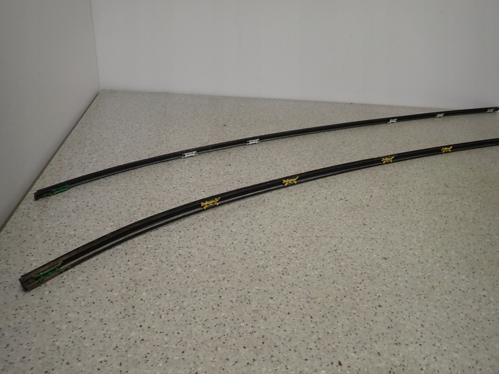 фото №4, Hyundai i20 08-12 молдинг дахова