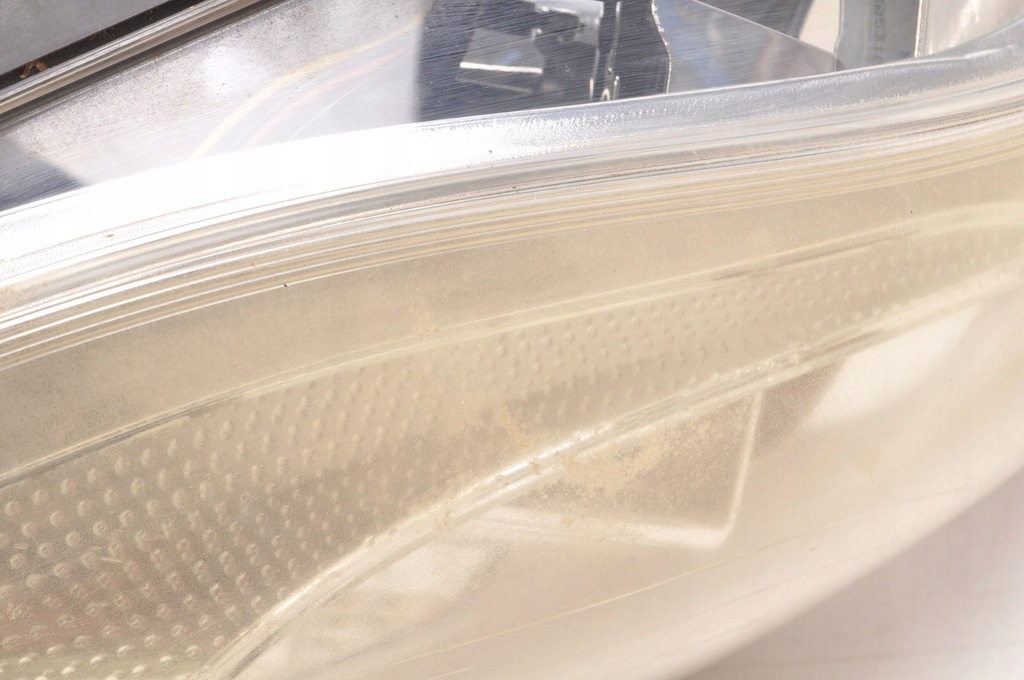 фото №13, Volvo c30 лампа права передня правий перед lift europa 31299821