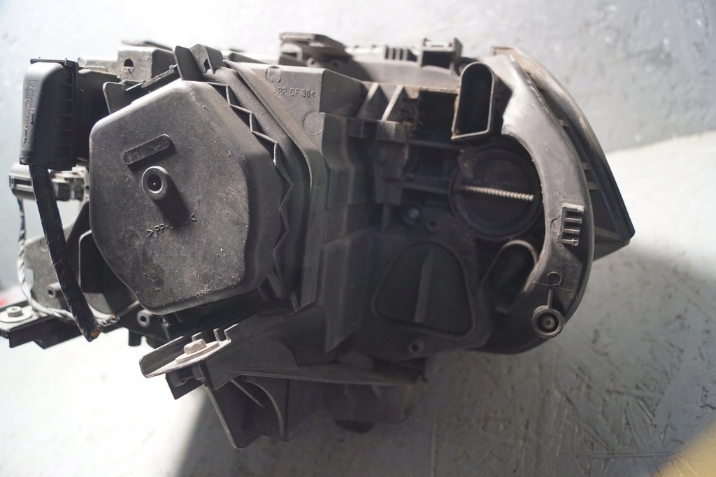 фото №11, Лампа правый перед bmw x3 e83 lift ксенон