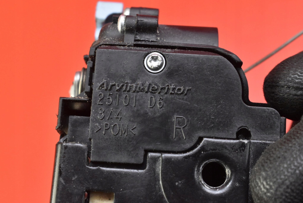 фото №8, Замок двері правий перед передній eu 3d1837016ac vw golf 5 v plus 03-09