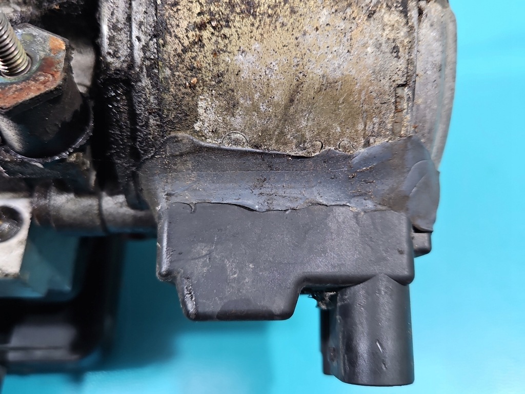 фото №12, Насос подвеска компрессор citroen c5 i fl 04-08 9636713880