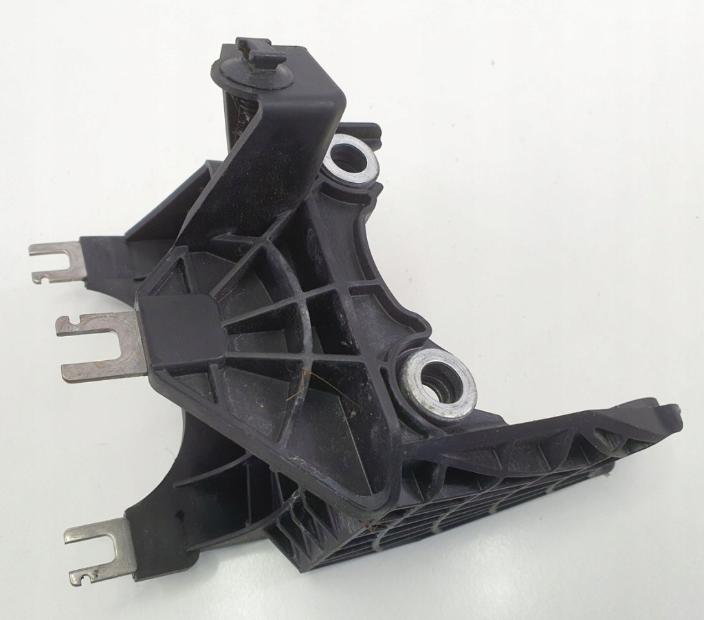 фото №1, Кронштейн насоса abs mercedes w176 w246 a2464300201