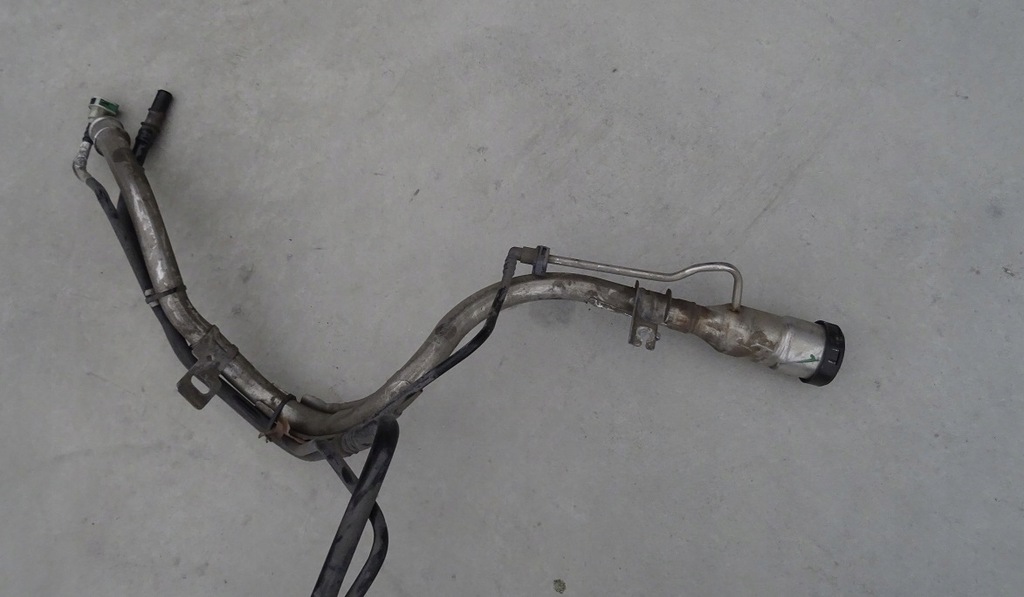 фото №1, 2016 camaro труба заливная горловина топлива бак bak крышка