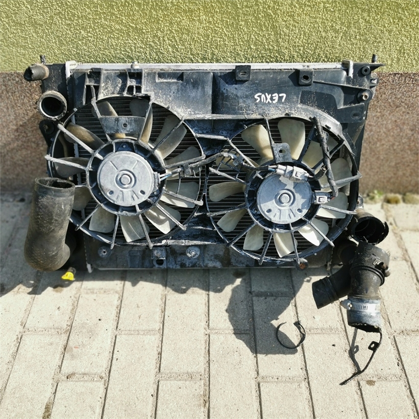 фото №6, Lexus is is220 2.2d радіатор комплект радіатор