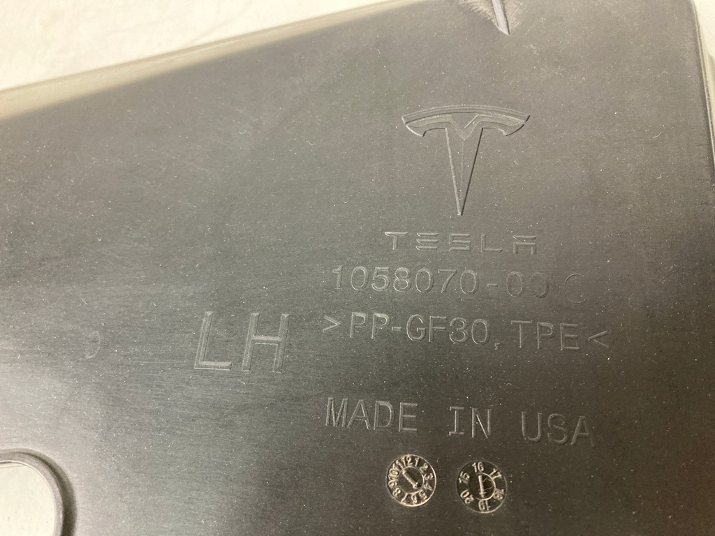 фото №5, Впуск повітропровід повітря ліва tesla s 1058070-00-c
