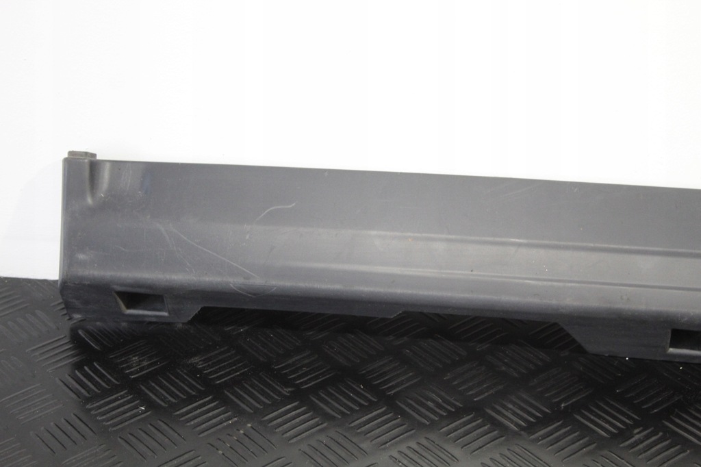 фото №2, Накладка порог порог правый land rover discovery sport l550