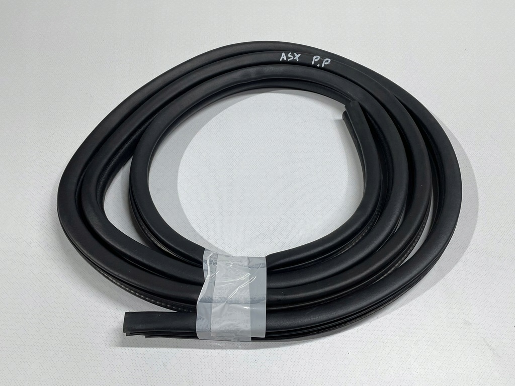 фото №1, Mitsubishi asx 10-21 прокладка дверь правый перед