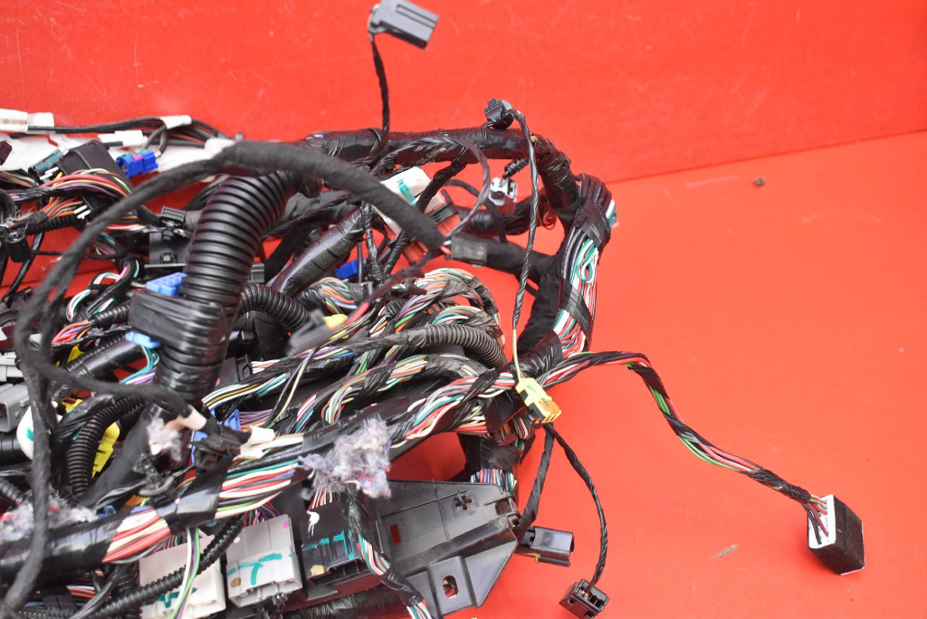 Джгут електропроводка салону 1004423-90-p tesla model s performance 12-20 в Україні