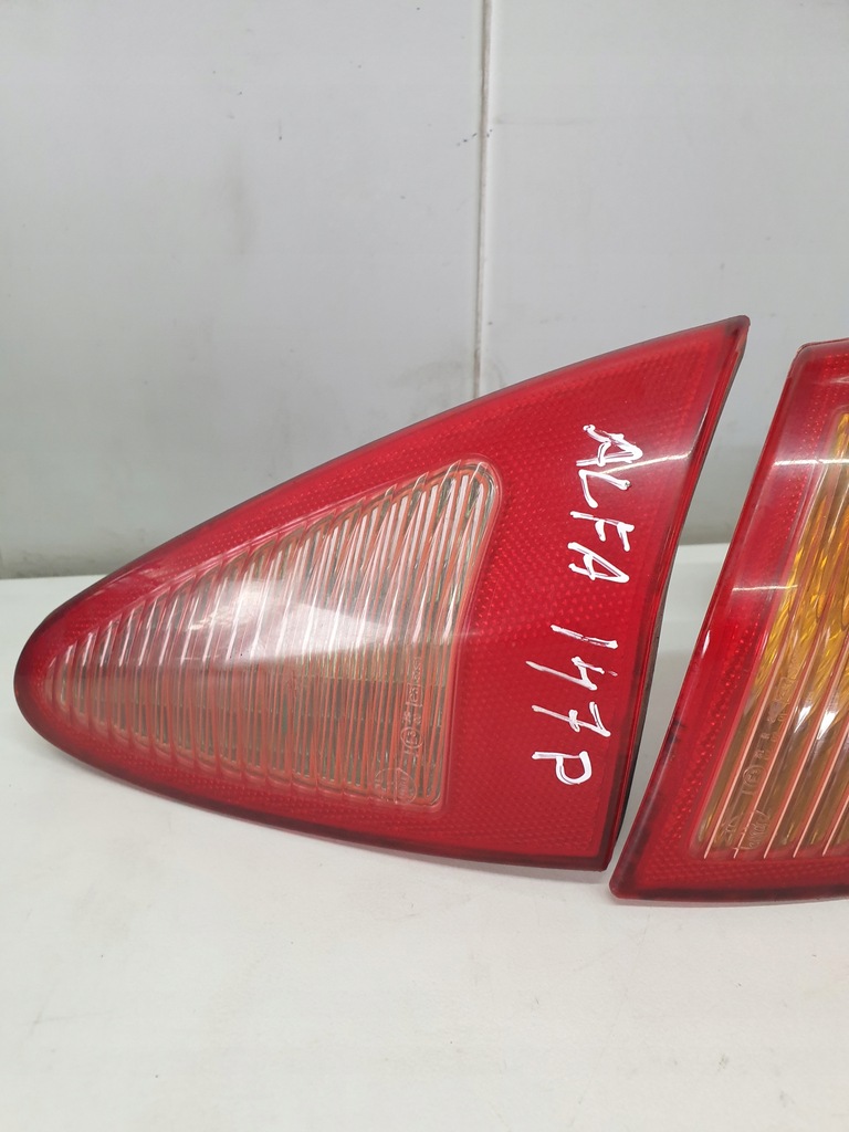 фото №2, Лампа задня крила права alfa romeo 147 46556347