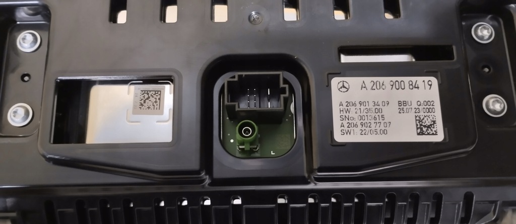 фото №12, Дисплей счетчик экран монитор mercedes c-klasa w206 a2069008419