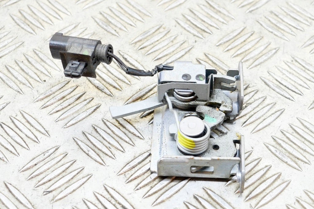 фото №5, Bmw i3 i01 капот блокування електрична 75kw 2016