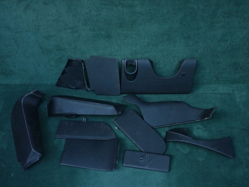 фото №1, Элементы панели клипсы aston martin db9 vantage