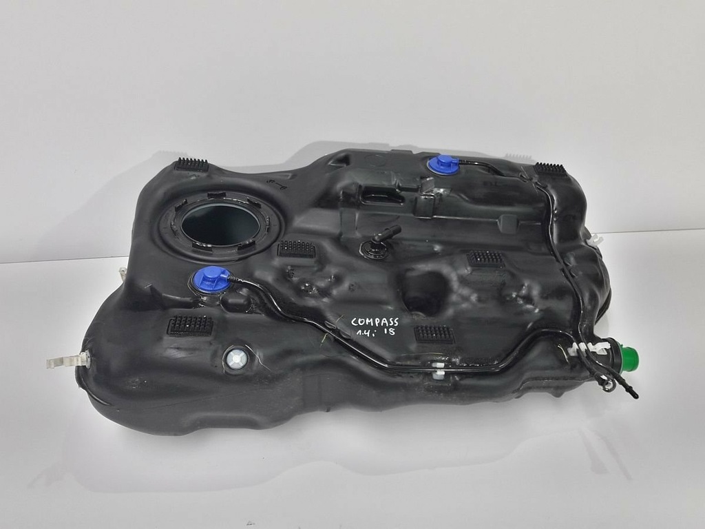 фото №1, Jeep compass ii 2018 1.4 бензин бак пального