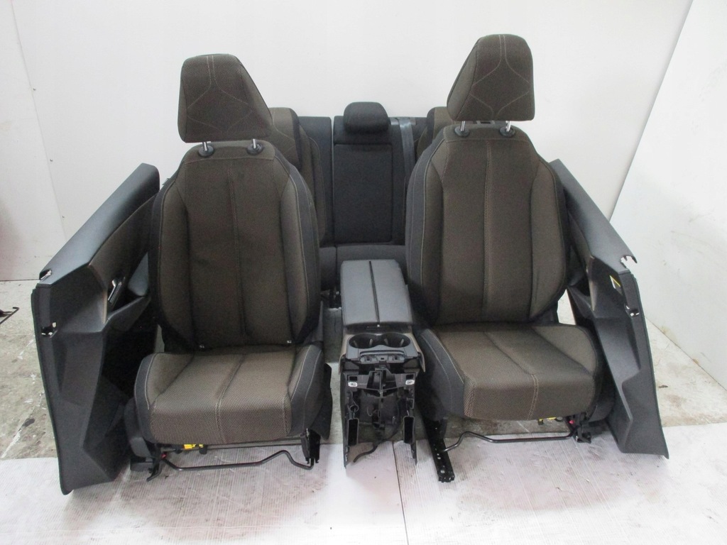 фото №1, Сидіння оббивка citroen ds7