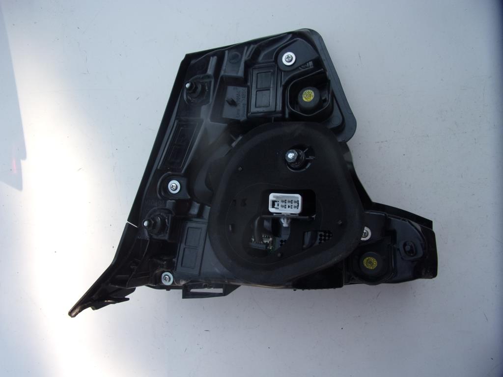 фото №9, Toyota chr ch-r lift лампа задняя