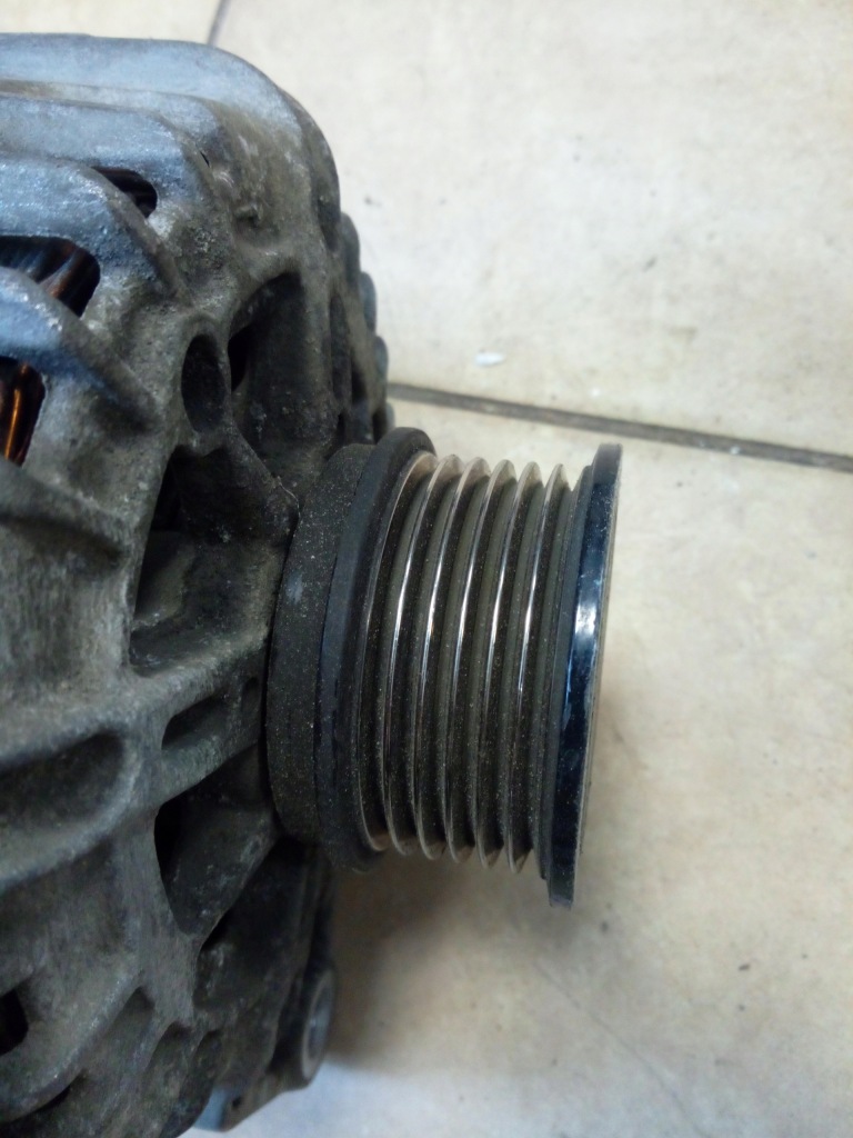 Генератор ford c-max mk2 focus mk3 оригінал. Доставка