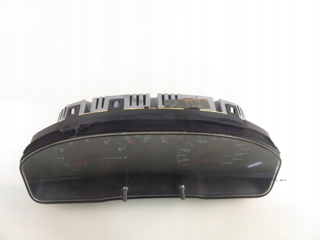 Счетчик audi a4 b5 1.6 8v 8d0919033c с Разборки