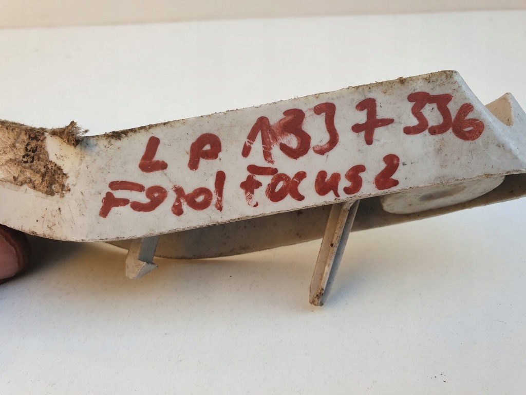 фото №3, Напрямна бампера лівий перед ford focus mk2 ii