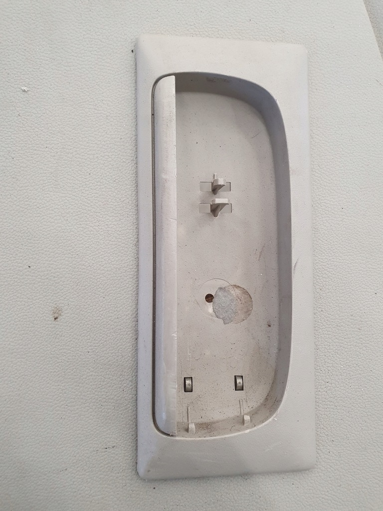 фото №13, Town & country boczeki / обивка багажника