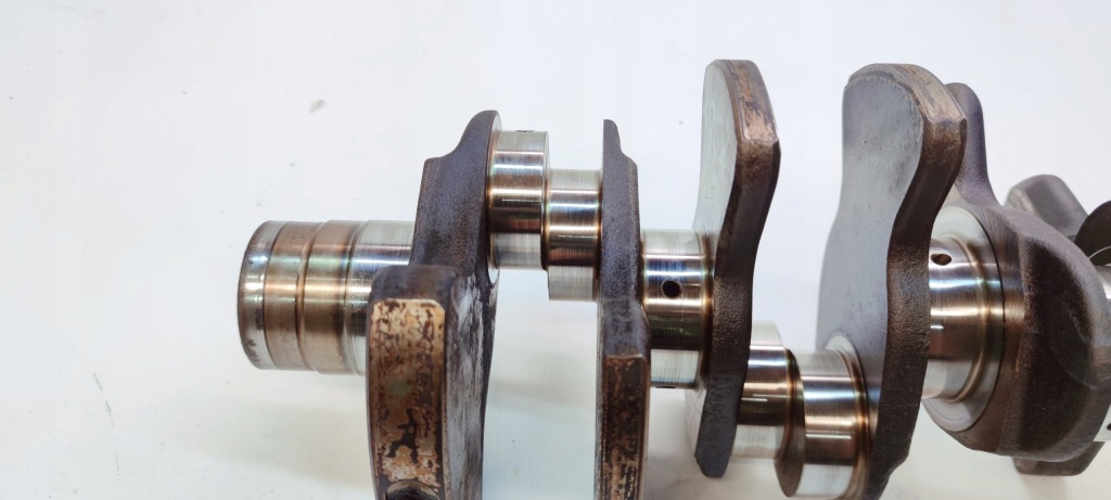 Wał колінчастий audi a6 c6 c7 a8 d3 2.8 fsi bdx chv 06eq 06e101q 38 в Україні