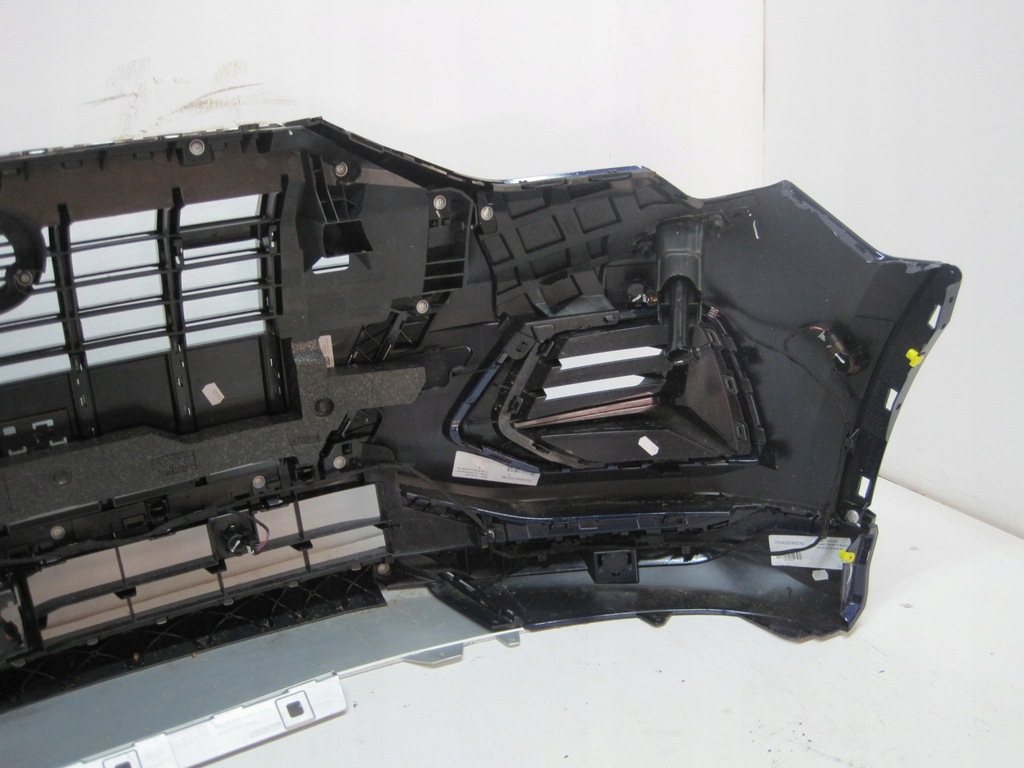 фото №12, Бампер audi q3 83a s-line камера 6 pdc ксенон передний