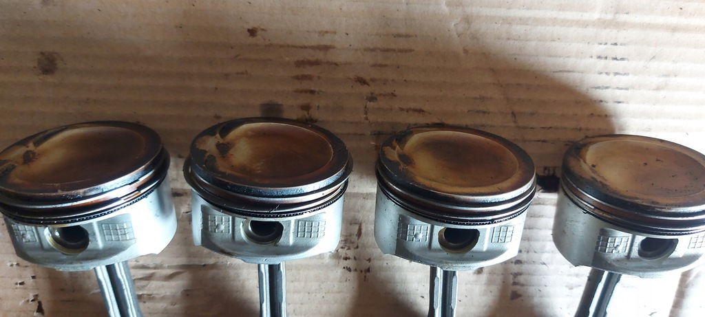 фото №6, Toyota yaris ii 1.3 бензин поршень + шатун