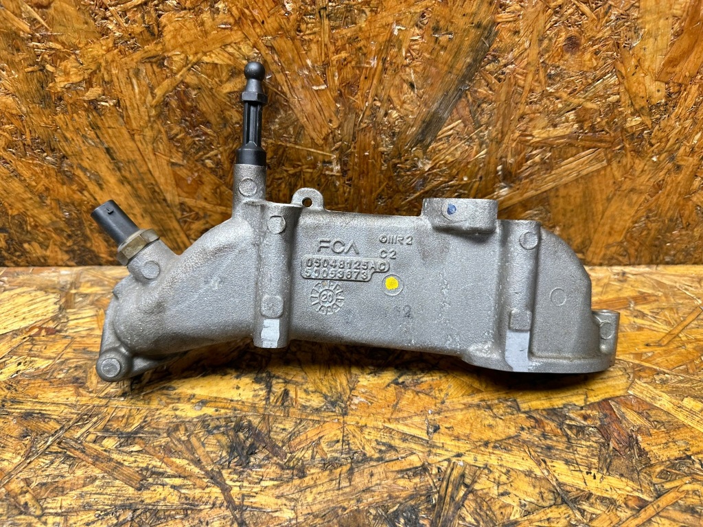 фото №1, Корпус термостата alfa stelvio giulia 2.0t 05048125ac