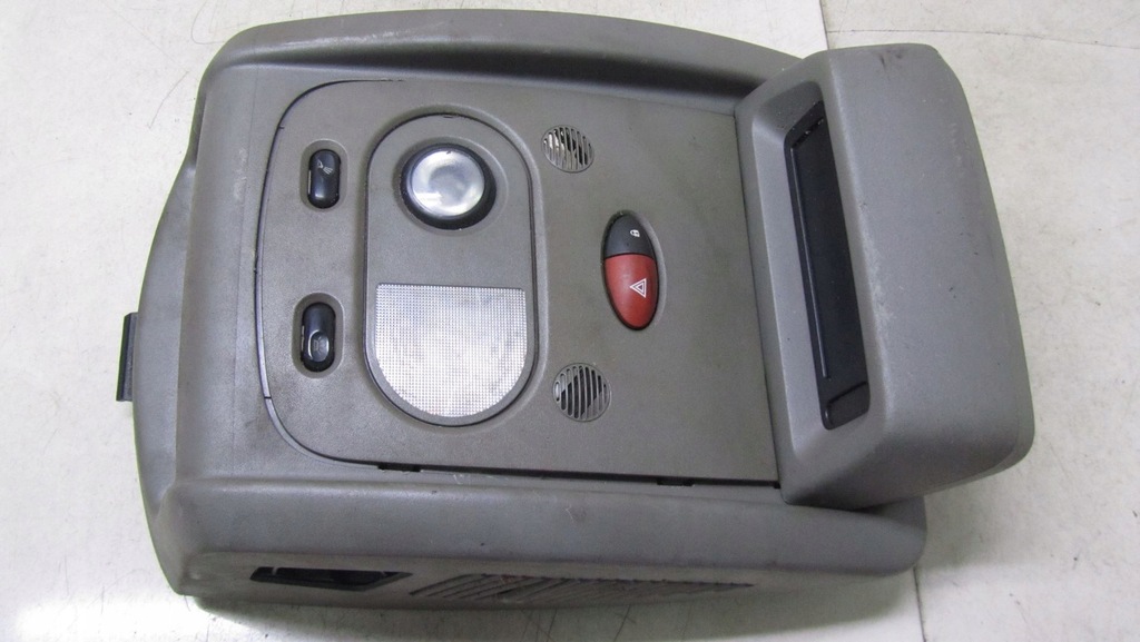 фото №7, Master movano iii освещение кабины 8200784510