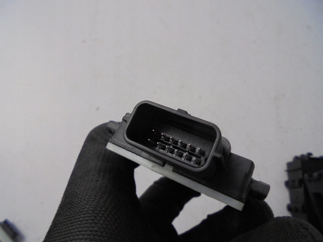 фото №3, Радар датчик задняя renault clio v гибрид 19-