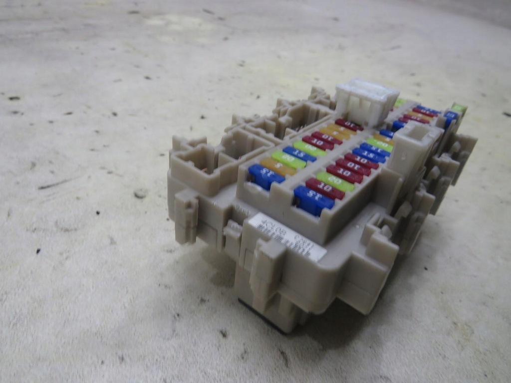 фото №5, Коробка запобіжників nissan x-trail iii t32 1.6 dci