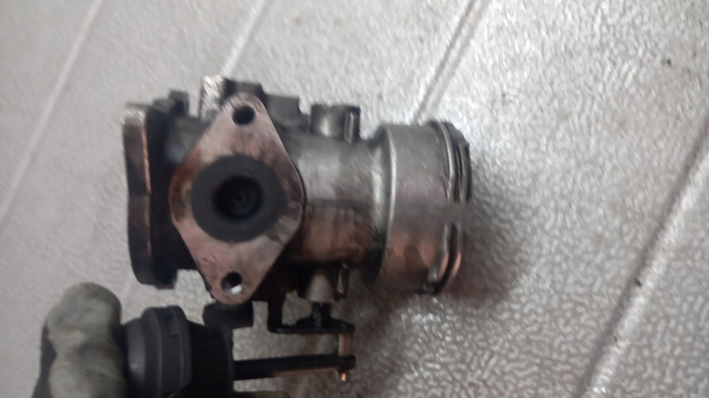 фото №5, Egr audi a4 b6 1.9d 00r 038131501j