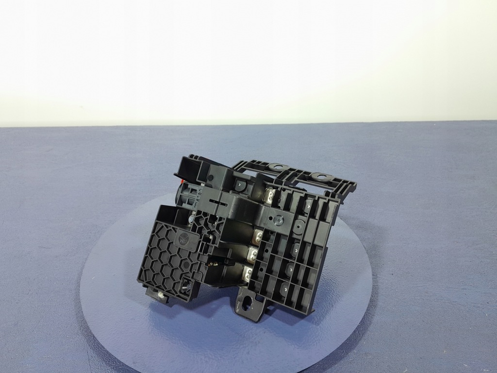 фото №4, Bmw 7 g11 g12 клемма plus аккумулятор 9391187