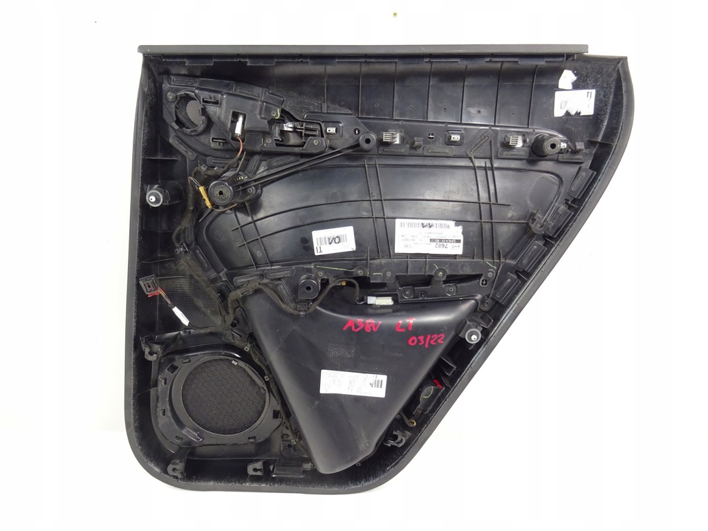 фото №11, Audi a3 8v обшивка двері лівий задня 8u0867305 2013-