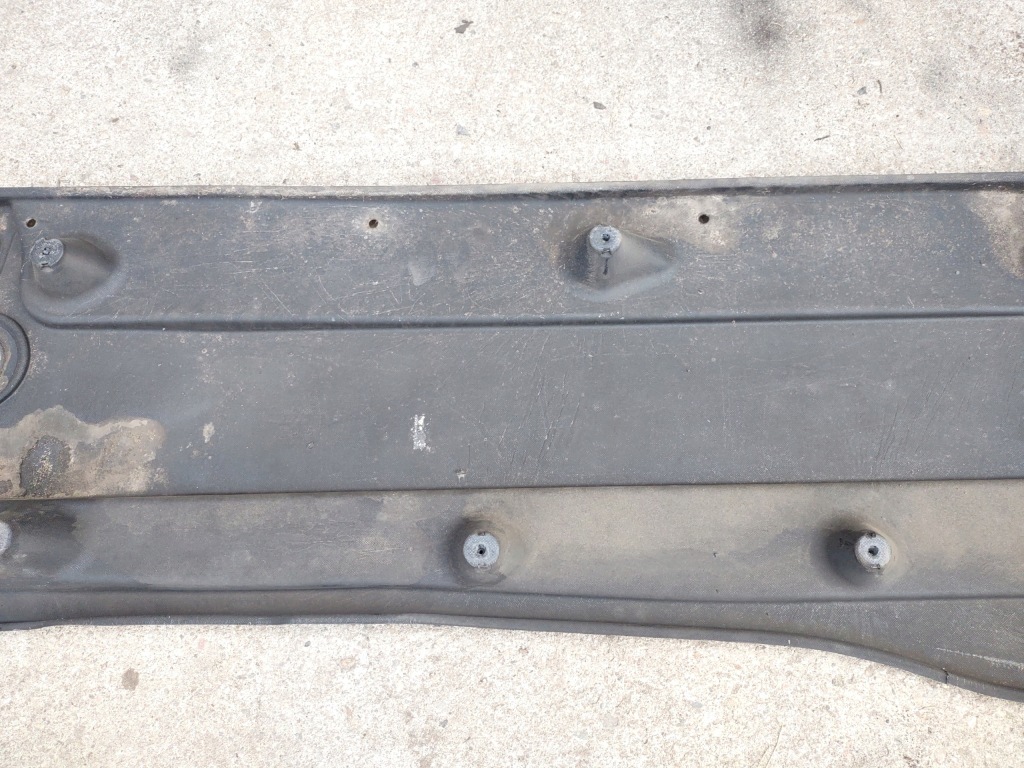 Купить Защита подвеска 5qa825202a vw touran ii 5t 2019r. правая оригинал