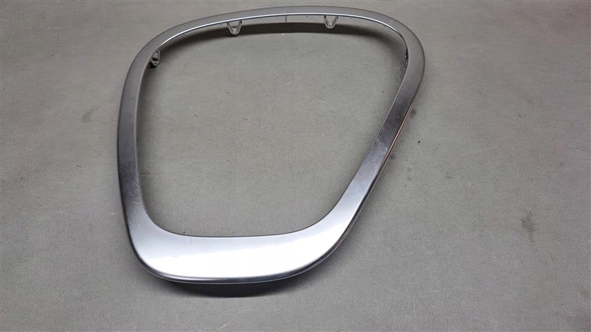 фото №1, Renault captur хром правый перед защита обивка