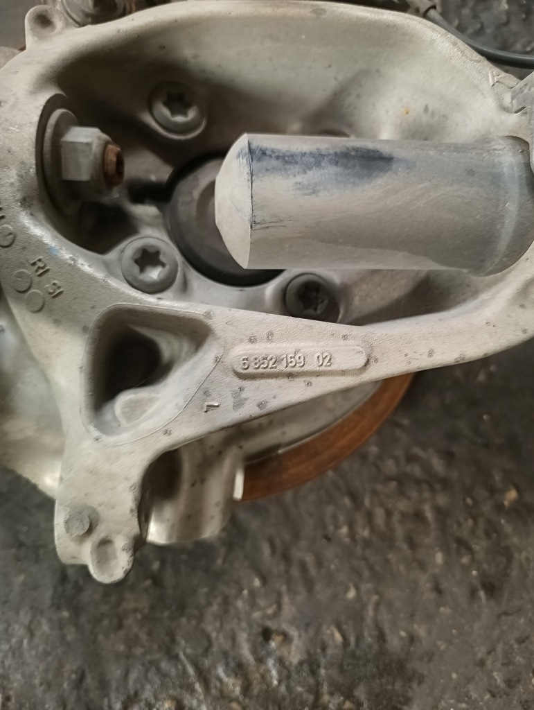 фото №6, Bmw i3 амортизатор поворотный кулак правая рычаг подвеска перед 6852159