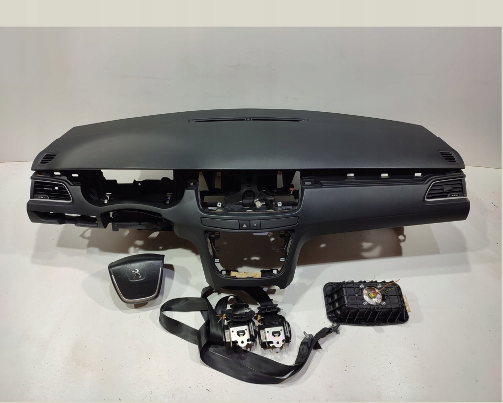 фото №1, Peugeot 508 i приборная панель консоль подушка безопасности подушки безопасности ремни