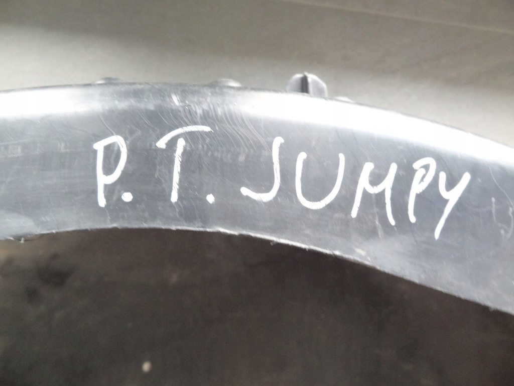 фото №4, Подкрылок правый задняя задние peugeot expert jumpy 9810967880 9812321680