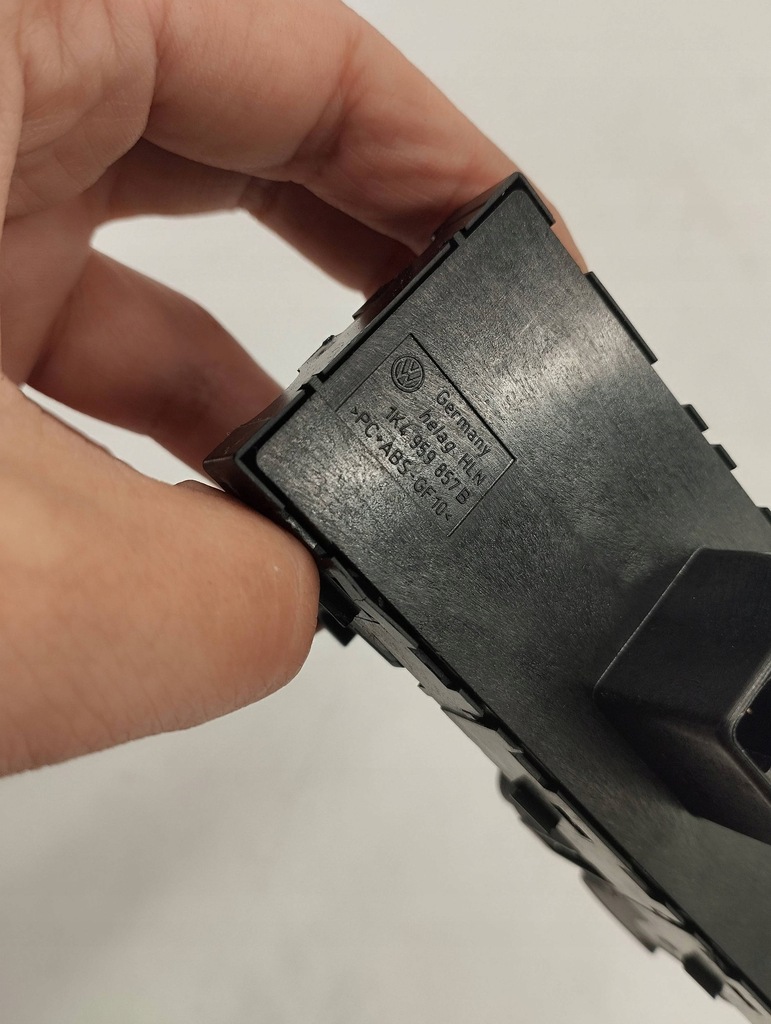 фото №6, Volkswagen passat b6 2005 кнопки окон