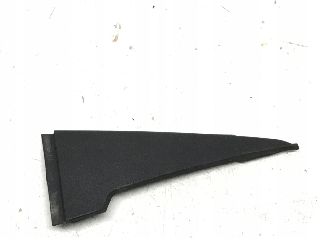 фото №1, Mercedes w213 заглушка багажника правая a2137430400