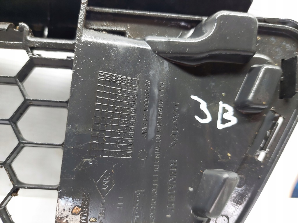 фото №8, Решітка радіатора решітка радіатора решітка бампера радіатора dacia logan 2009-2013 8200604747